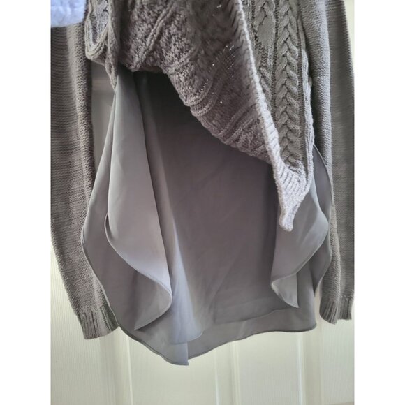 Moth Anthropologie Womens Ella Gray Cable knit Sweater layered tunic size Medium - Picture 4 of 8
